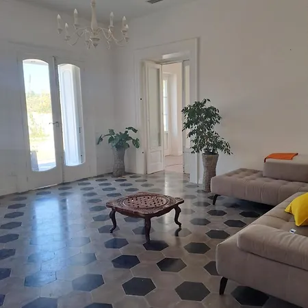 בית הארחה Relais Soleil *